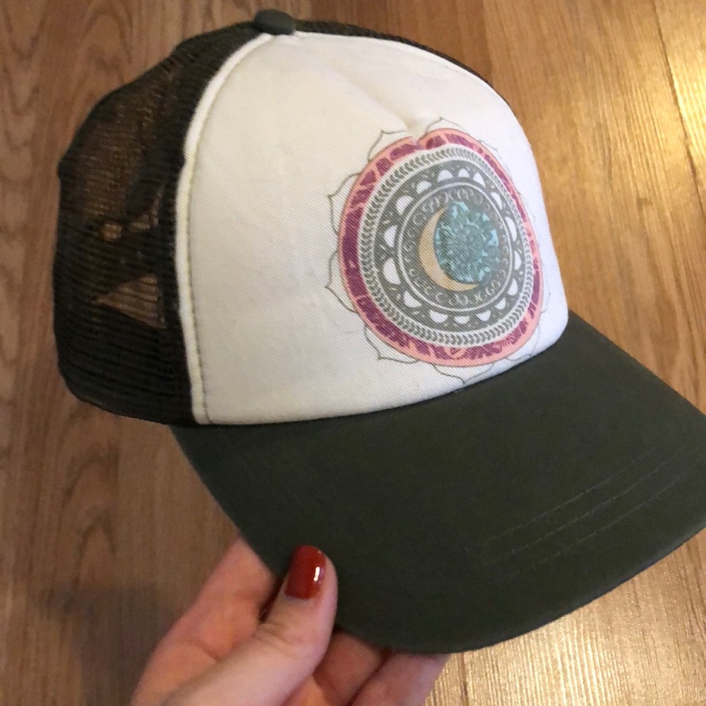 🧢O’Neill Trucker Hat🧢